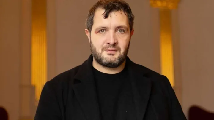 Karim Leklou Biography: Height, Parents, Age, Net Worth, Siblings, Awards, Movies, Wife, Children