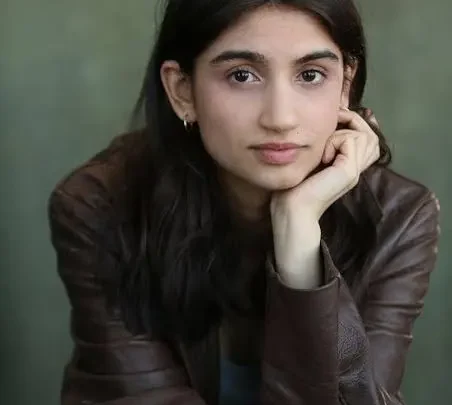 Mia Tharia Biography: Boyfriend, Awards, Movies, Height, Parents, Age, Net Worth, Siblings