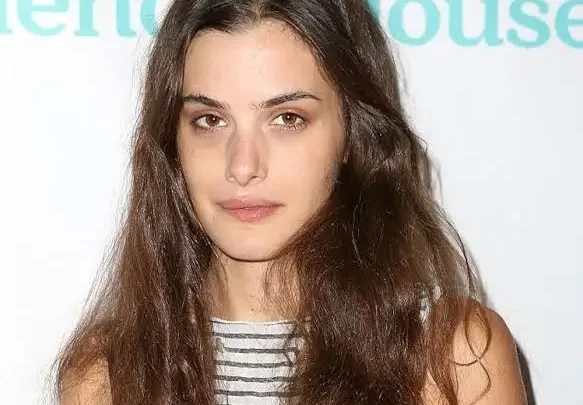 Sonja Kinski Biography: Age, Net Worth, Siblings, Height, Parents, Movies, Boyfriend, TV Series