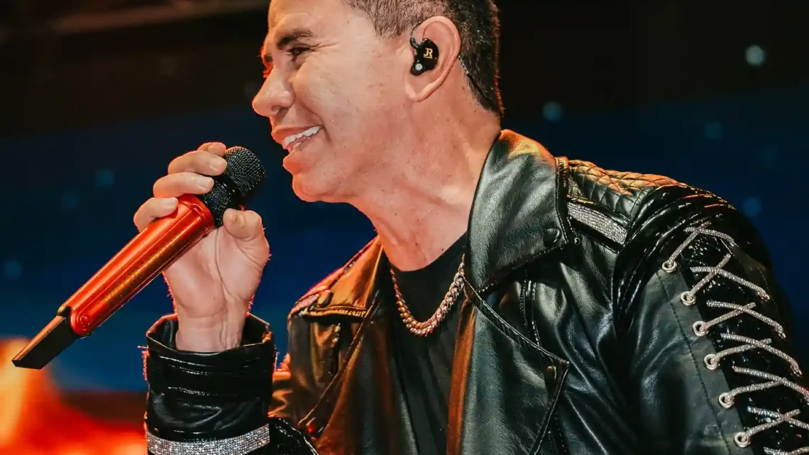 Jhonny Rivera Biography: Siblings, Height, Parents, Age, Net Worth, Child, Songs, Films, Wife, TV Series