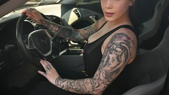 Noelle Easton Biography: Tattoos, Cars, Pictures, Adult Films, Height, Parents, Age, Net Worth, Siblings, Relationship