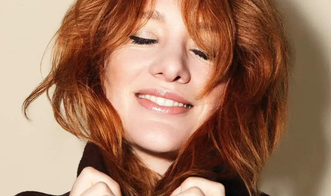 Noortje Herlaar Biography: Awards, Songs, Films, Height, Parents, Age, Net Worth, Siblings, Husband, Daughters