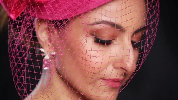 Soha Ali Khan Biography: Height, Parents, Age, Net Worth, Siblings, Husband, Child, Films, Web Series, Books