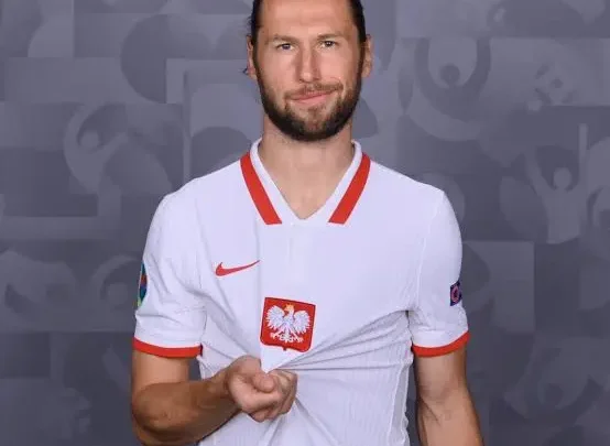 Grzegorz Krychowiak Biography: Wife, Age, Height, Net Worth, Parents, Siblings, Clubs
