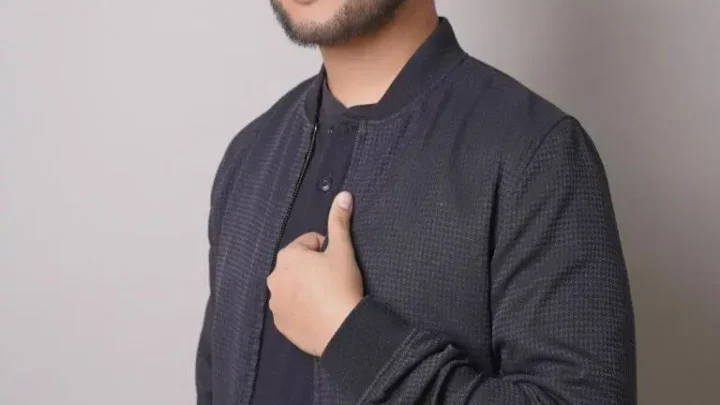 Alif Teega Biography: Ethnicity, Parents, Instagram, Net Worth, Awards, Controversy, Height, Children, Real Name