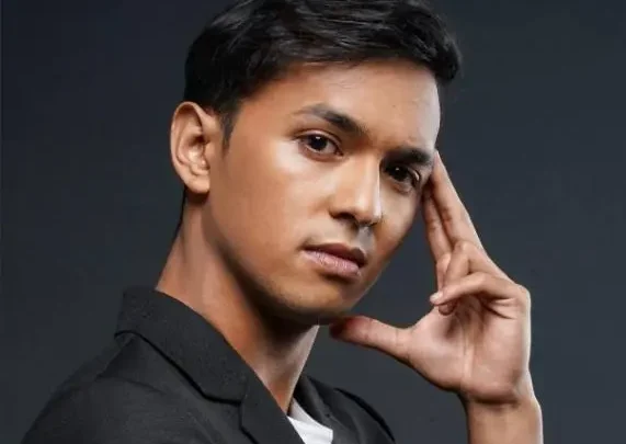 Aiman Tino Biography: Songs, Ethnicity, Age, Parents, Albums, Net Worth, Wife, Awards, Real Name