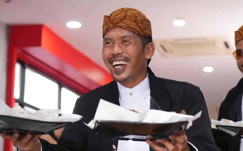 Shuib Sepahtu Biography: Wife, Age, Tv Shows, Net Worth, Ethnicity, Awards