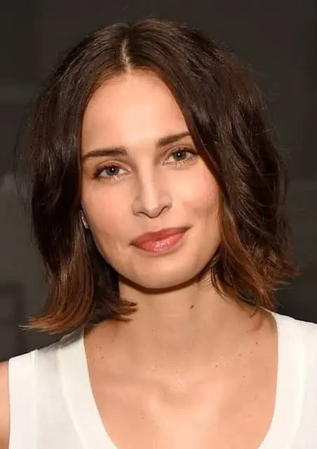 Heida Reed Biography: Age, Height, Parents, Husband, Net Worth, Kids, Movies, TV Shows