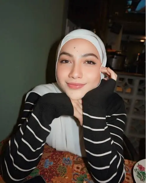 Aishah Azman Biography: Net Worth, Movies, Ethnicity, Religion, Age, Height, Awards, Husband