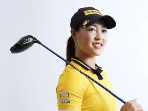 Kelly Tan