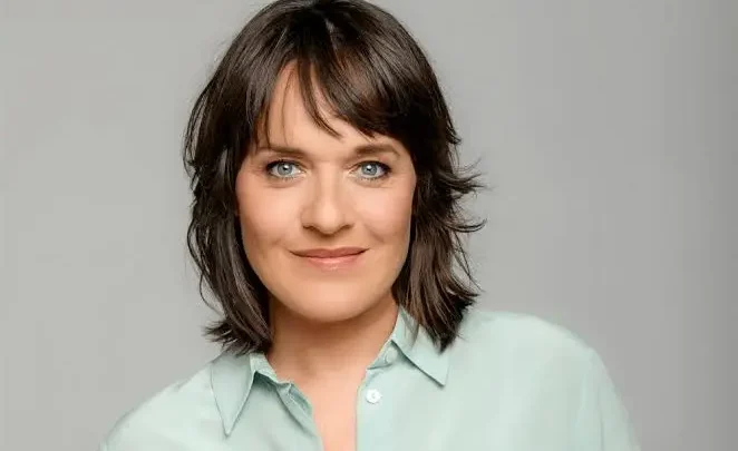 Eva Pölzl Biography: Son, Age, Husband, Net Worth, Height, Parents, Siblings, TV Shows, Wikipedia