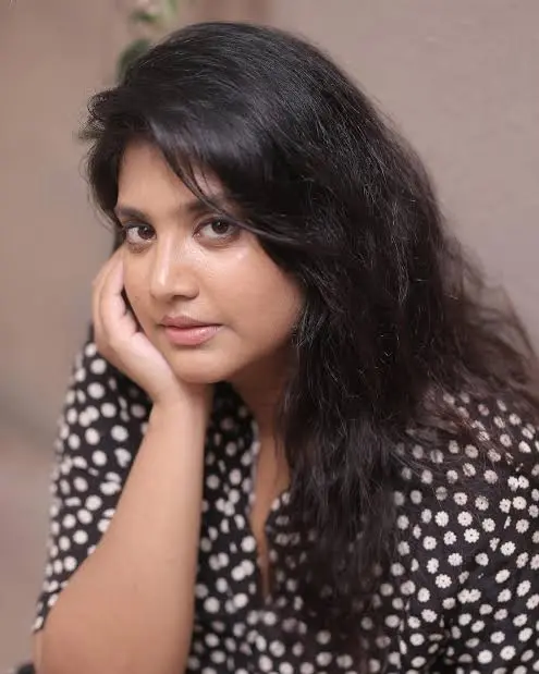 Senali Fonseka Biography: Awards, Instagram, Movies, Ethnicity,  Net Worth, Age, Height