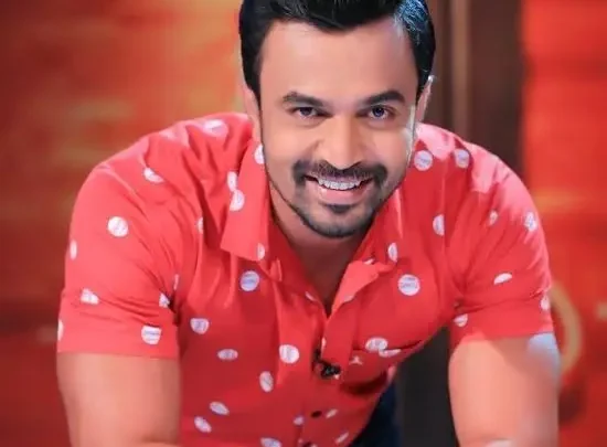 Isuru Lokuhettiarachchi Bio: Wife, Ethnicity, Movies, Net Worth, Height, Age