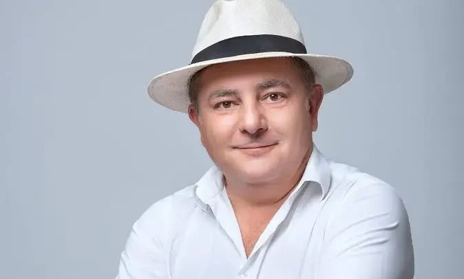 Robert Makłowicz Biography: Wife, Children, Age, Height, Net Worth, Parents, Books