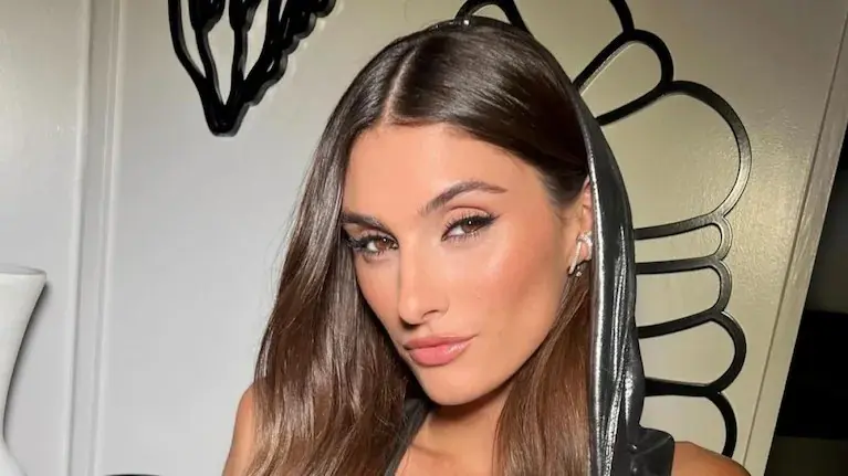 Yanina Latorre’s Daughter, Lola Latorre Biography: Brother, Songs, Net Worth, Height, Instagram, Ethnicity, Age