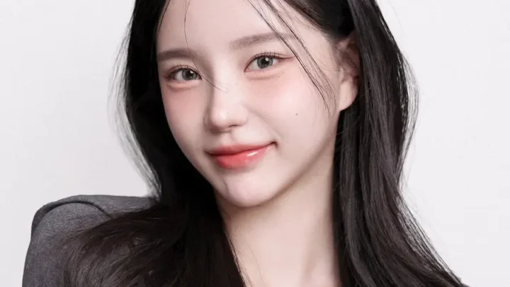 Areumsongee Biography: Net Worth, Real Name, Age, Instagram, Height, Boyfriend, Awards