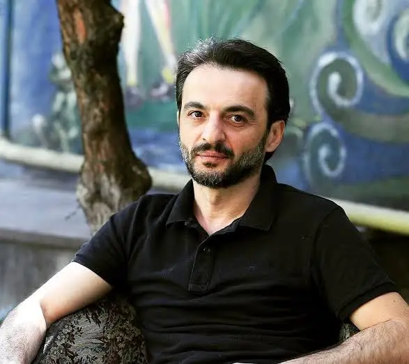 Babken Chobanyan Biography: Age, Net Worth, Height, Parents, Movies & TV Shows, Wife