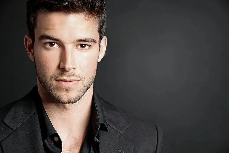 Bernardo Velasco Biography: Net Worth, Education, Model, Age, Height, Girlfriend, Awards, Movies & TV Shows