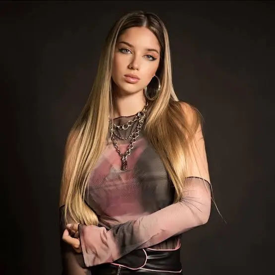 Agus Padilla Biography: Tv Shows, Age, Height, Ethnicity, Parents, Albums, Net Worth, Tv Shows