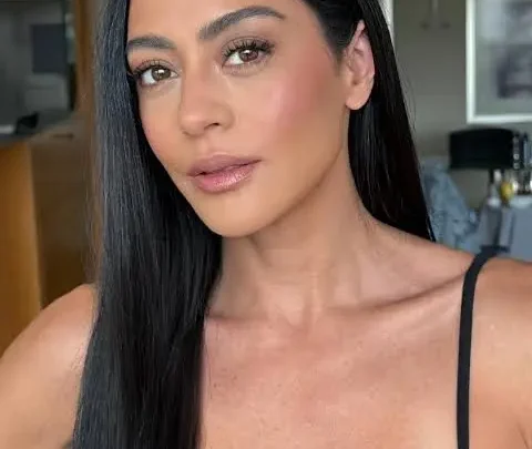 Carol Castro Biography: Age, Husband, Height, Net Worth, TV Shows, Parents, Siblings, Movies, Instagram