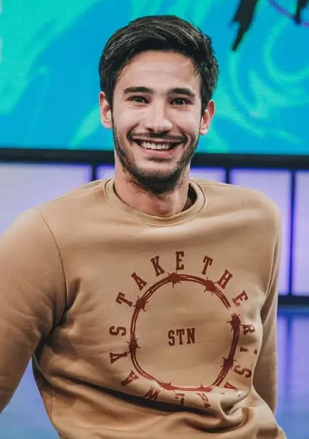 Marisa Andino’s Son, Juani Velcoff Biography: Tv Shows, Children, Age, Net Worth, YouTube, Girlfriend, Ethnicity, Awards