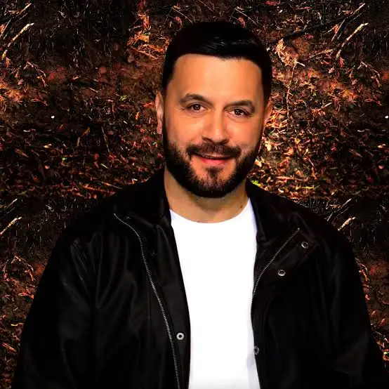 Lucas Sugo Biography: Children, Songs, Net Worth, Age, Height, Tv Shows, Awards, Wife