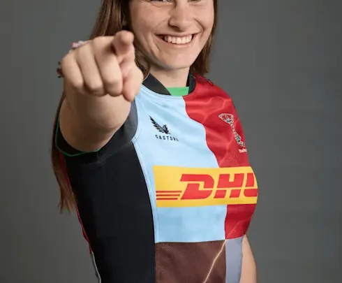 Clàudia Peña Biography: Net Worth, Age, Height, Ethnicity, Rugby, Instagram