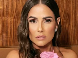 Deborah Secco