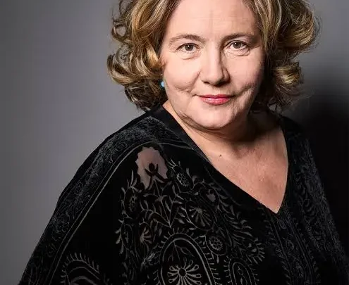 Bettina Stucky Biography: Awards, Husband, Age, Height, Ethnicity, Movies