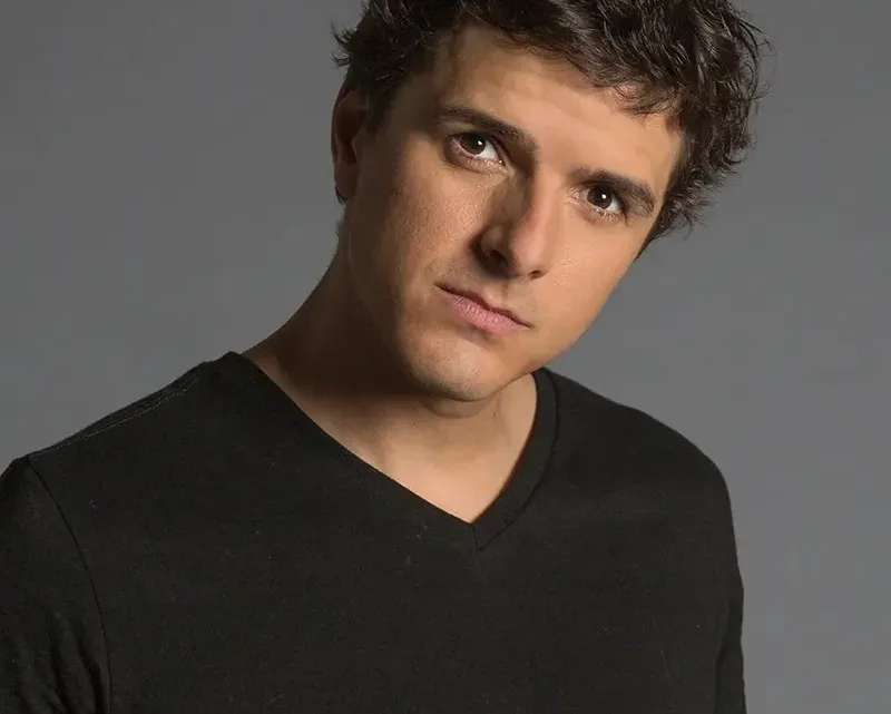 Nicolás Galindo Biography: Awards, Wife, Ethnicity, Net Worth, Age, Height, Parents, Movies