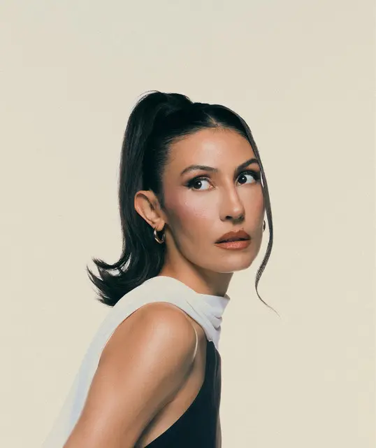 Daniela Spalla Biography: Net Worth, Age, Albums, Birthplace, Parents, Songs, Education, Career