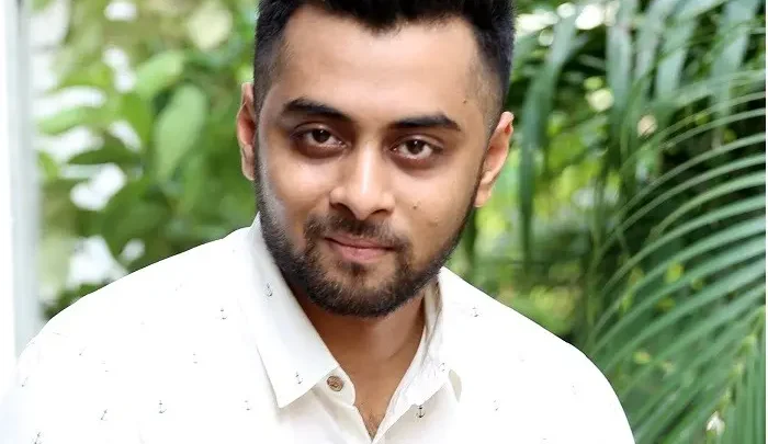 Hridoy Khan Biography: Albums, Ethnicity, Age, Parents, Net Worth, Wife, Albums, Parents