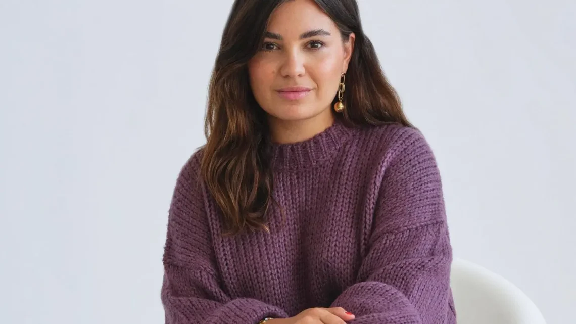 Madeleine Alizadeh Biography: Husband, Net Worth, Age, Height, Books, Parents, Awards, Ethnicity