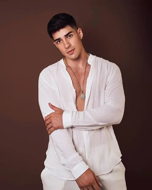 Piero Arenas Biography: Net Worth, Age, Parents, Girlfriend, Career, Height, TV Shows