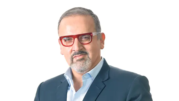 Beto Ortiz Biography: Net Worth, Age, Parents, Height, Relationship, Career, Siblings, TV Shows