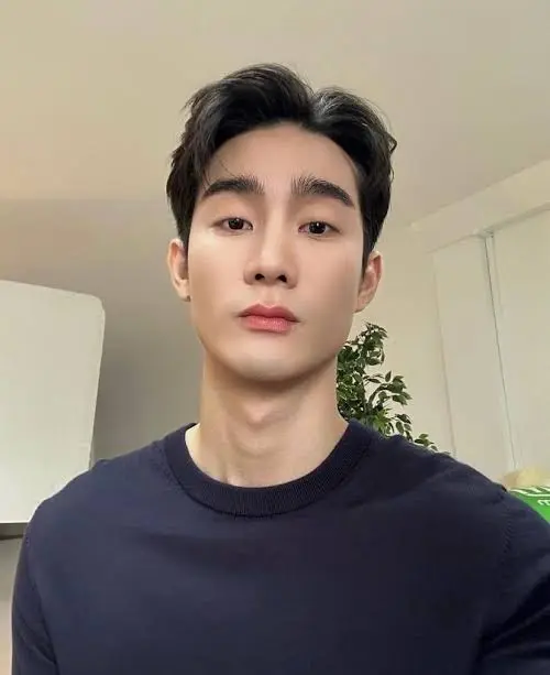 Jiratchapong Srisang Biography: Movies, Religion, Age, BL Series, Net Worth, Girlfriend