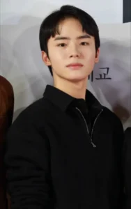 Moon Woo-jin