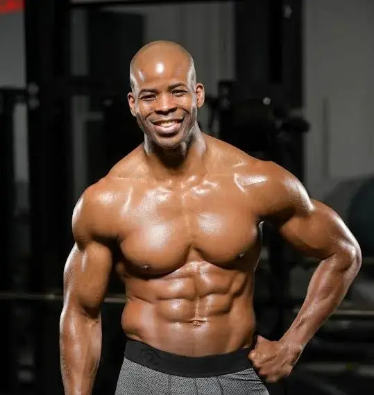 Ngoli Okafor Biography: Ethnicity, Parents, Net Worth, Fitness, Age, Wife, Awards, Movies, Instagram