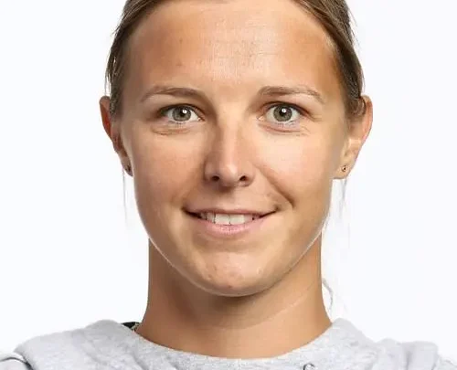 Kirsten Flipkens Biography: Ethnicity, Parents, Medals, Net Worth, Awards, Transfers, Net Worth, Husband