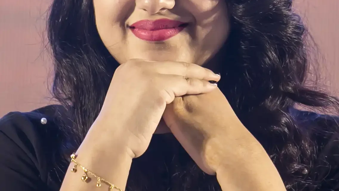 Apu Biswas Biography: Awards, Movies, Age, Height, Ethnicity, Movies, Husband, Parents