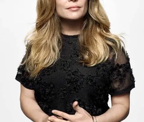 Jennifer Lee Biography: Disney Animation, Husband, Height, Net Worth,  Movies, Children, Age, Parents, Awards