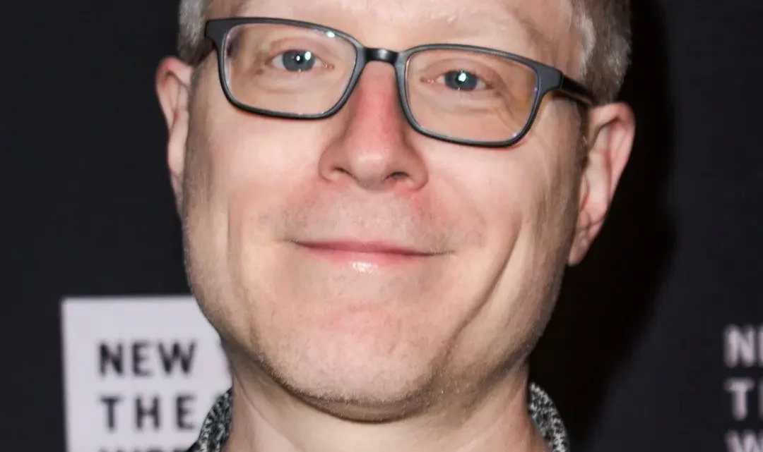 Anthony Rapp Biography: Movies & TV Shows, Net Worth, Children,  Age, Husband, Height, Parents, Songs, Instagram