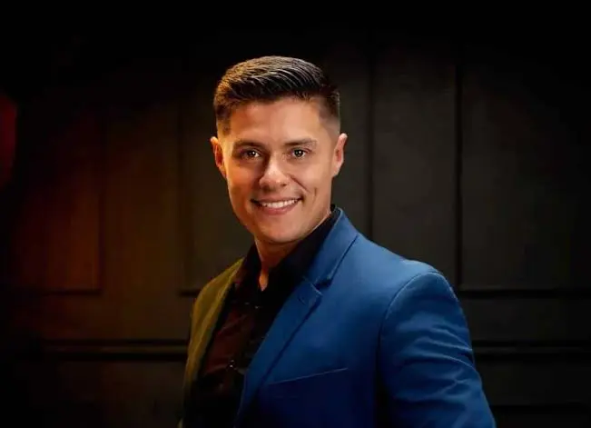 Pablo Cartin Morales Biography: Violinist, Age, Net Worth, Wife, Career, Height, Songs, Albums