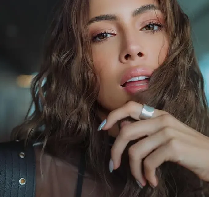 Natalia Carvajal Biography: Height, Miss Universe 2018, Age, Net Worth, Parents, Boyfriend, TV Shows