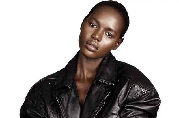 Ajak Deng Biography: Instagram, Net Worth, Height, Runway, Boyfriend, Age, Ethnicity