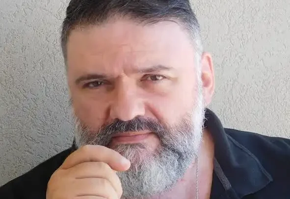 Immanuel Mifsud Biography: Awards, Instagram, Age, Wife, Children, Net Worth, Books, Career, Education, Height