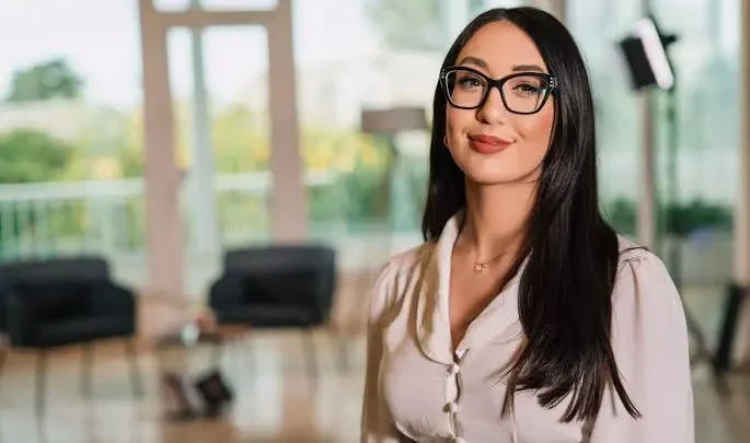 Naomi Cachia Biography: Husband, Height, Age, Career, Net Worth, Parents, Education, Controversy, Whip, Instagram