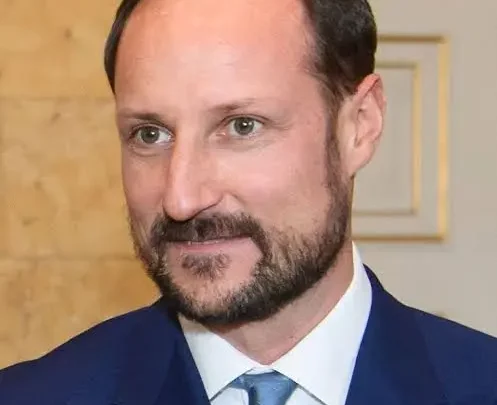 Crown Prince Haakon Biography: Age, Wife, Children, Net Worth, Height, Parents, Sister, Career