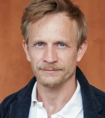 Jérémie Renier Biography: Movies, Wife, Ethnicity, Net Worth, Age, Height, Awards, Children