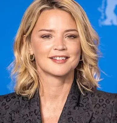 Virginie Efira Biography: Tv Shows, Age, Height, Ethnicity, Parents, Religion, Instagram, Movies, Net Worth